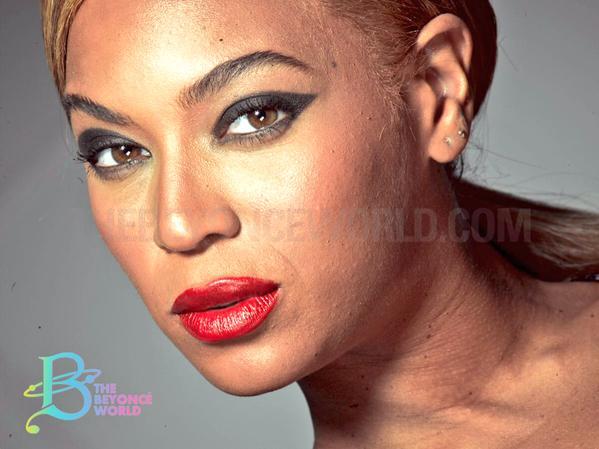 Beyonce unretouched photo L'Oreal 2013 2